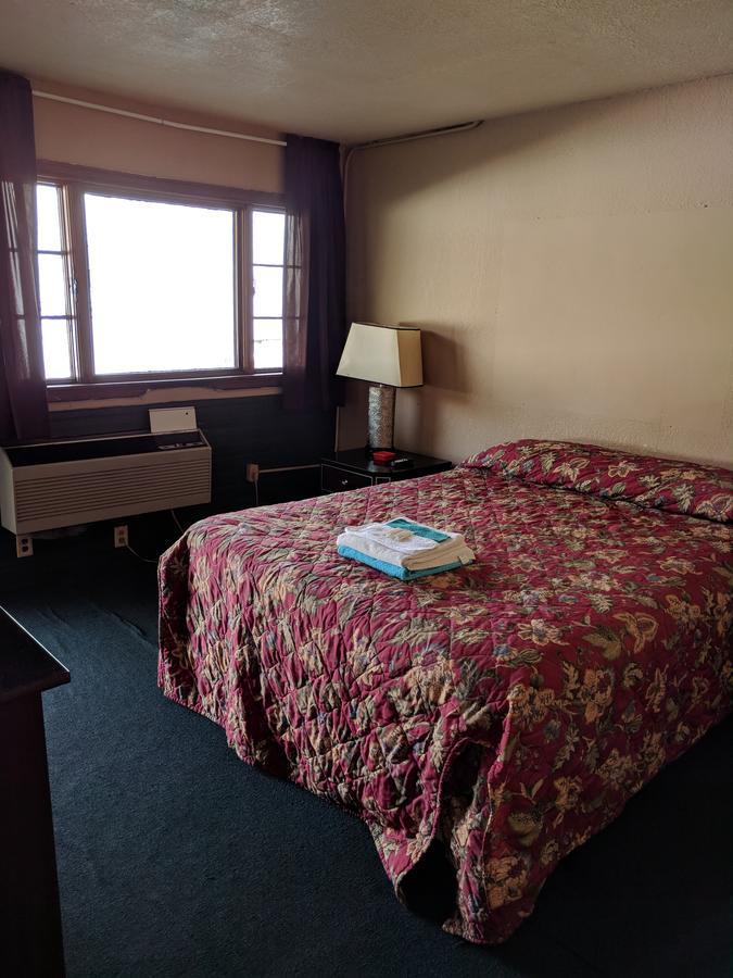 Model Motel 坎卡基 外观 照片
