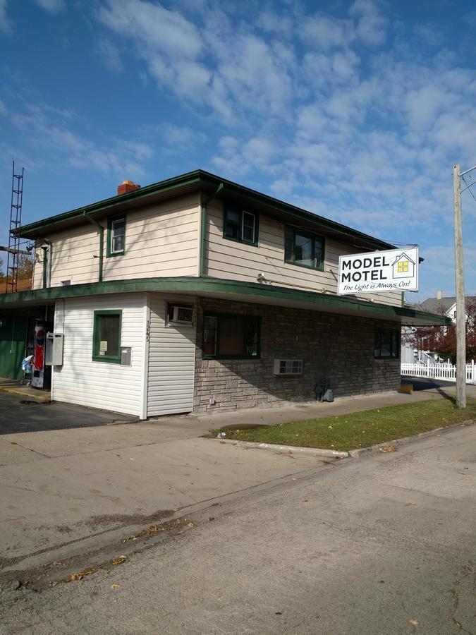 Model Motel 坎卡基 外观 照片